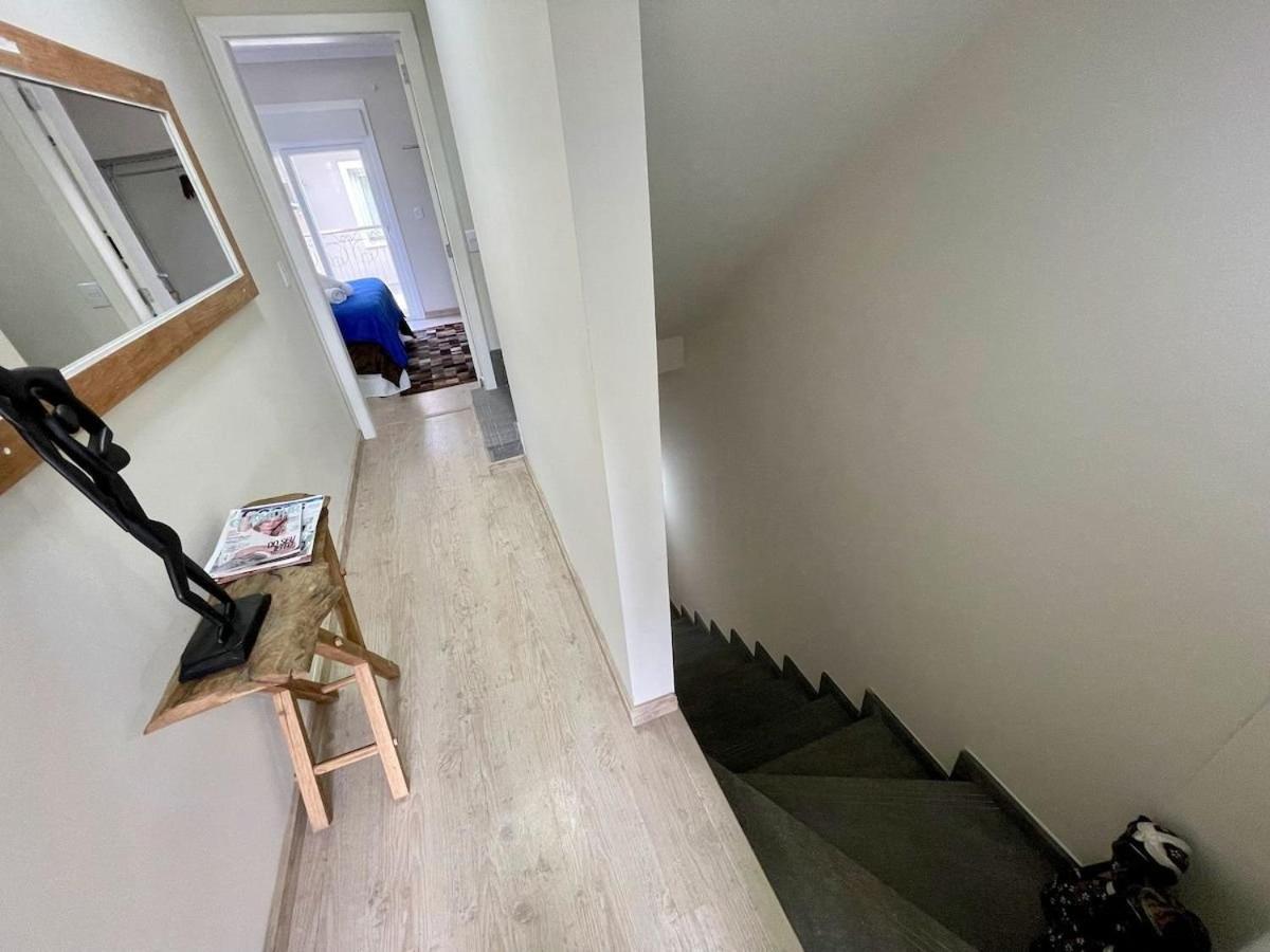 Casa Triplex 3 Dorm A 6Qd Rua Coberta Canela Eksteriør billede