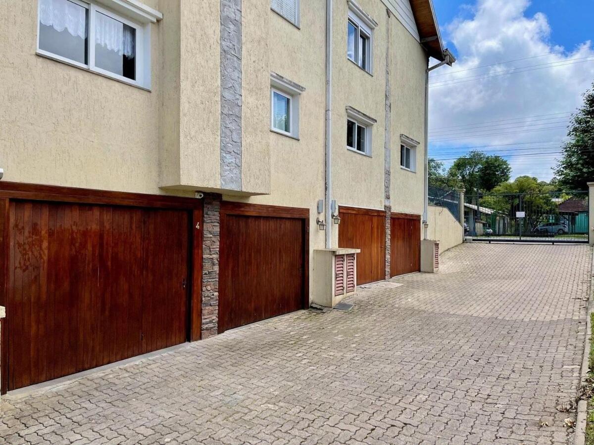 Casa Triplex 3 Dorm A 6Qd Rua Coberta Canela Eksteriør billede